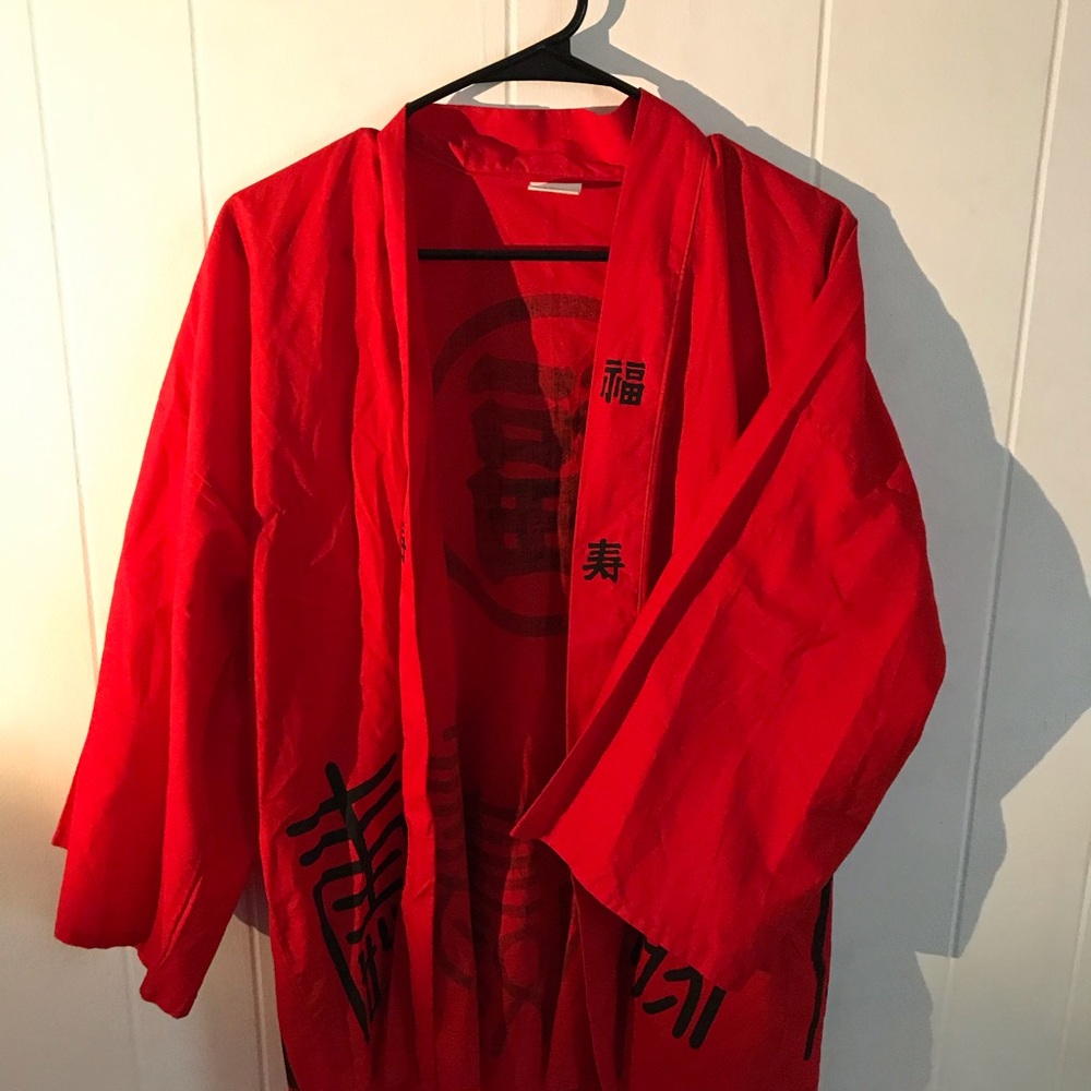 Red short kimono